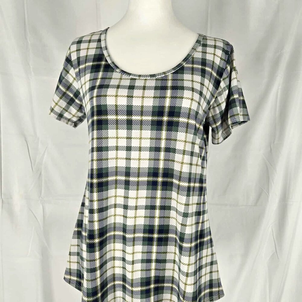#26- LuLaRoe Classic